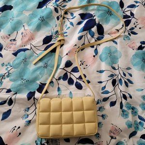 H&M light yellow quilted mini bag